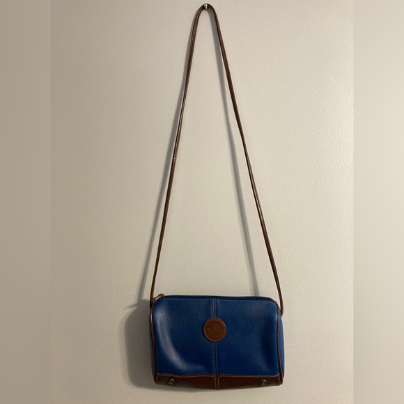 Liz Claiborne Purse - Picture 2 of 6